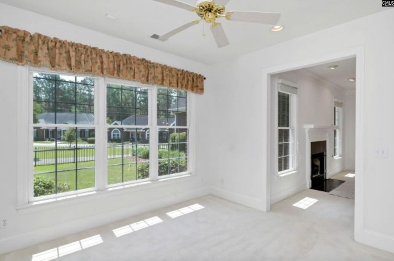 117 York Commons Photo 19