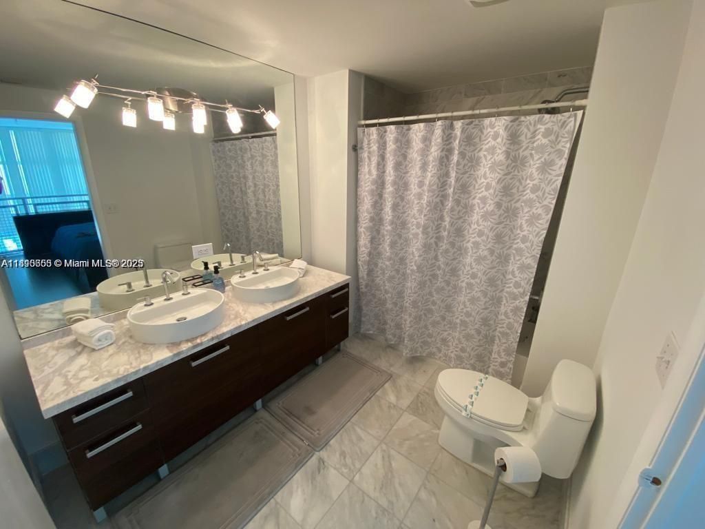 244 Biscayne Blvd, Unit 643, Miami, FL 33132 Photo