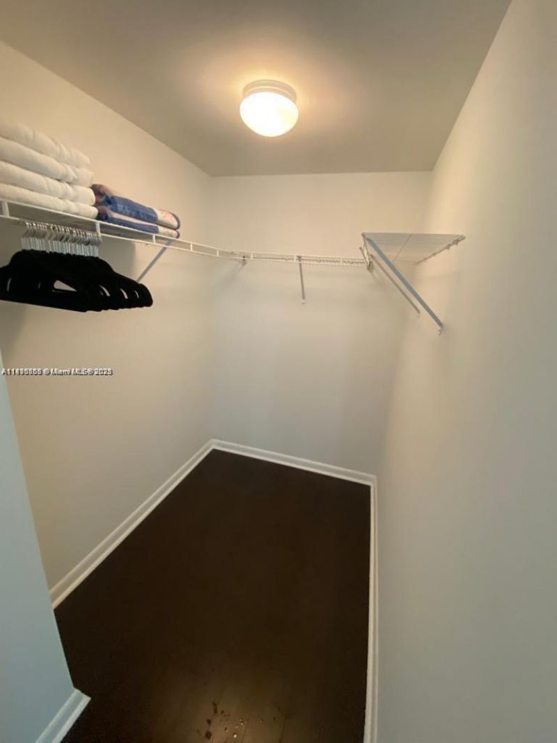 244 Biscayne Blvd, Unit 643, Miami, FL 33132 Photo