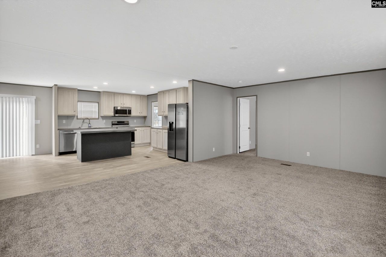 812 White Pond Road Photo 8