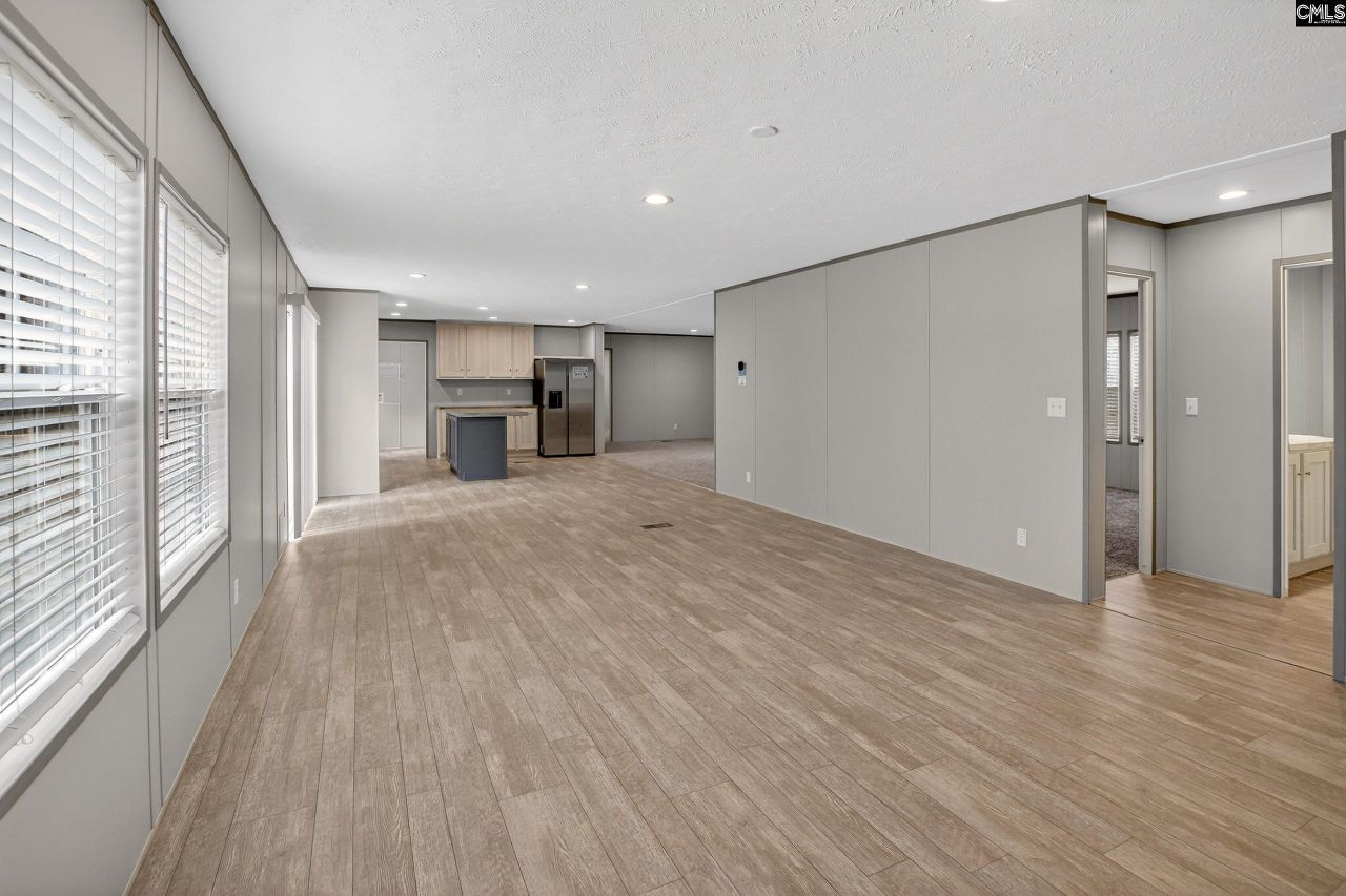 812 White Pond Road Photo 9