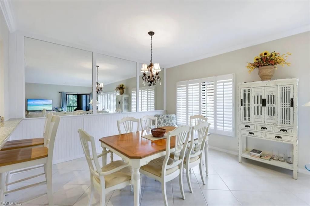 6770 Pelican Bay Blvd, Unit 225, Naples, FL 34108 Photo