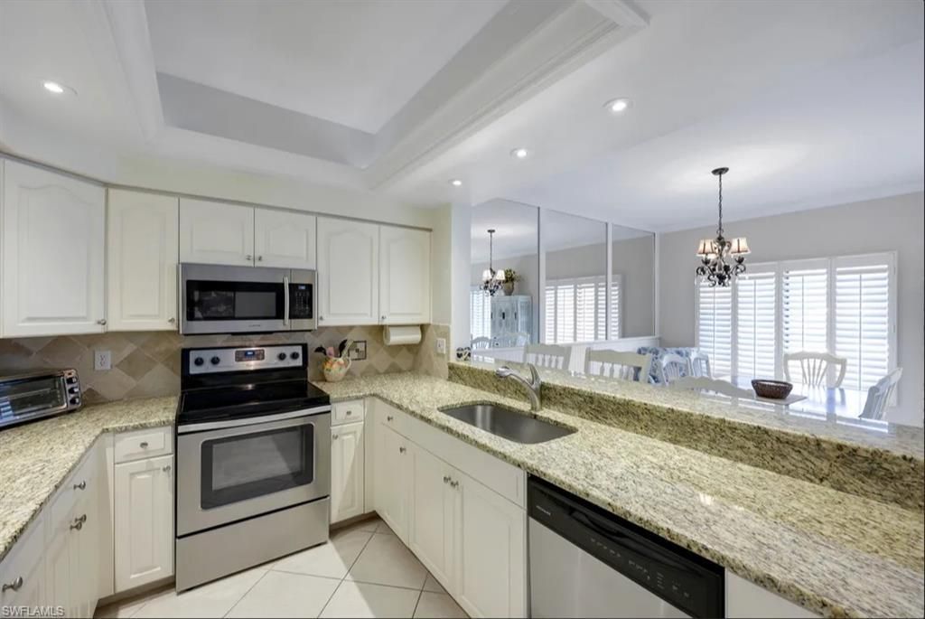 6770 Pelican Bay Blvd, Unit 225, Naples, FL 34108 Photo