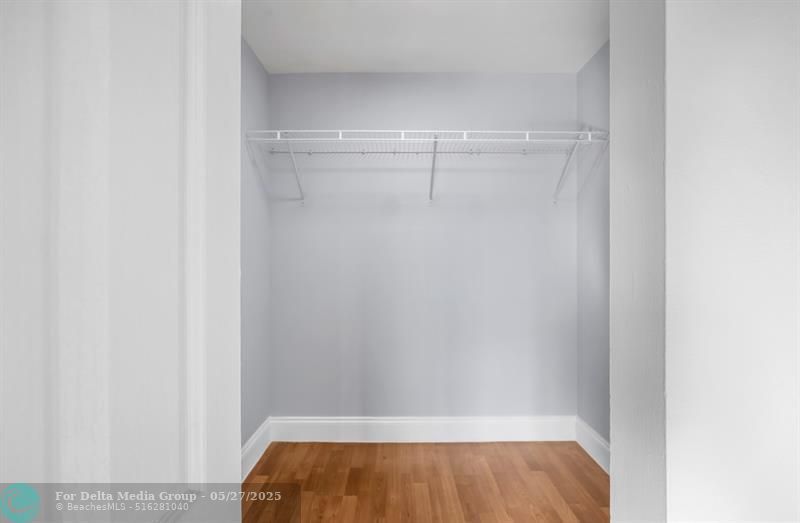 6100 S Falls Circle Drive, Unit 204, Lauderhill, FL 33319 Photo