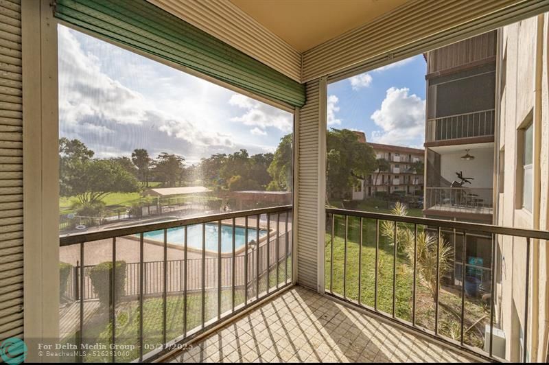 6100 S Falls Circle Drive, Unit 204, Lauderhill, FL 33319 Photo