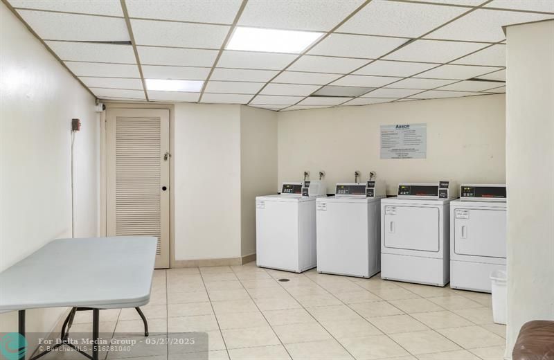 6100 S Falls Circle Drive, Unit 204, Lauderhill, FL 33319 Photo