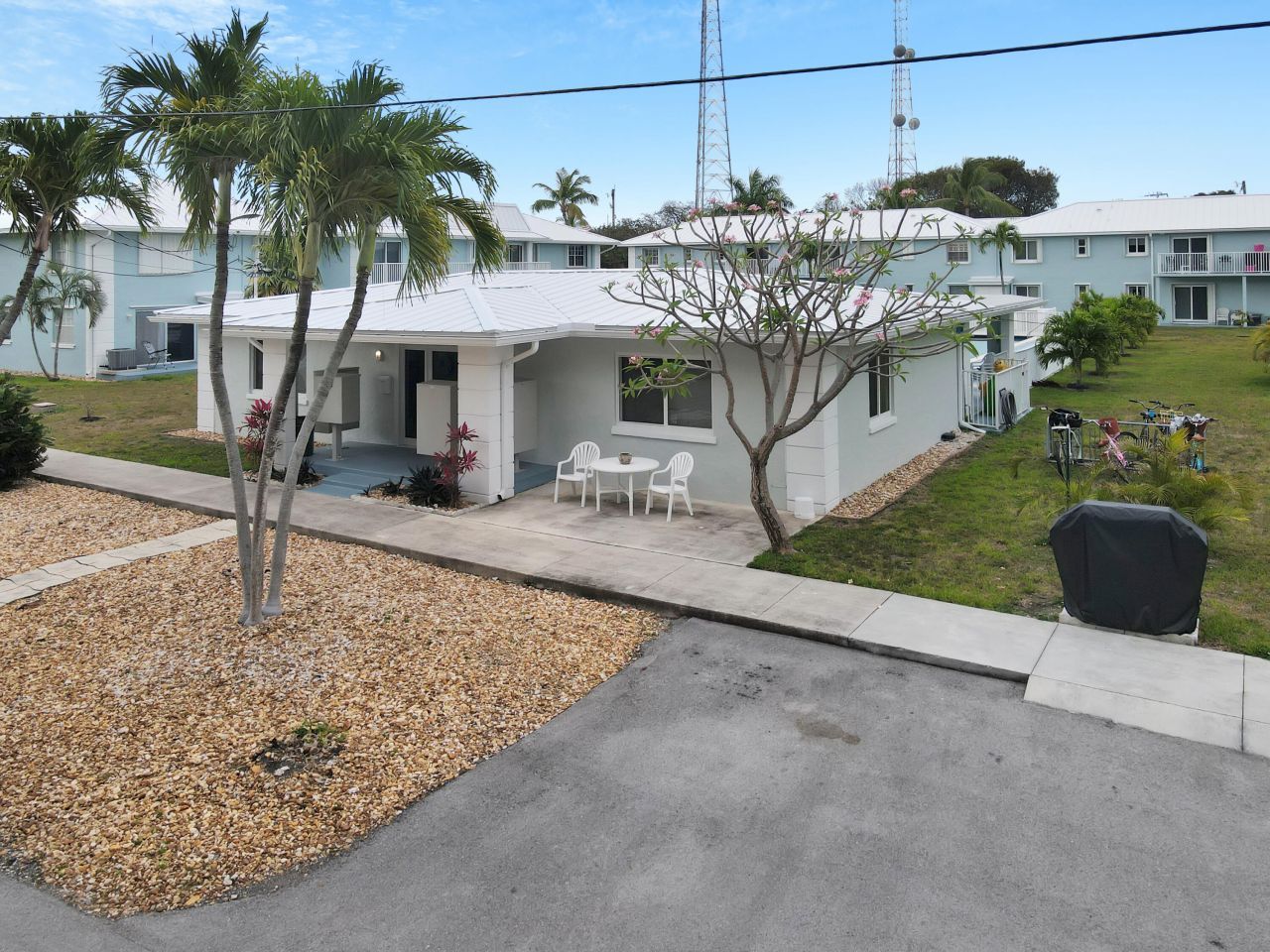 40 High Point Road, Unit 402, Tavernier, FL 33070 Photo