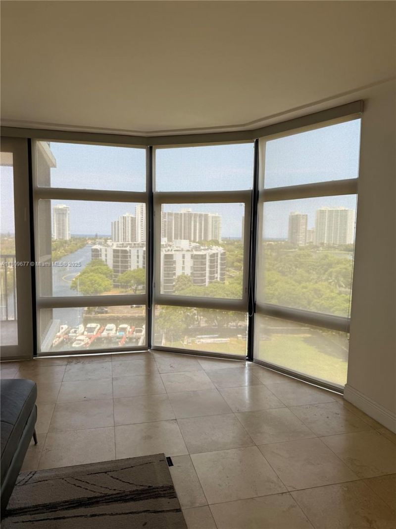 3375 N Country Club Dr, Unit 1004, Aventura, FL 33180 Photo