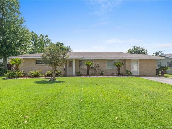 4119 Pleasant Drive, Lake Charles, LA 70605