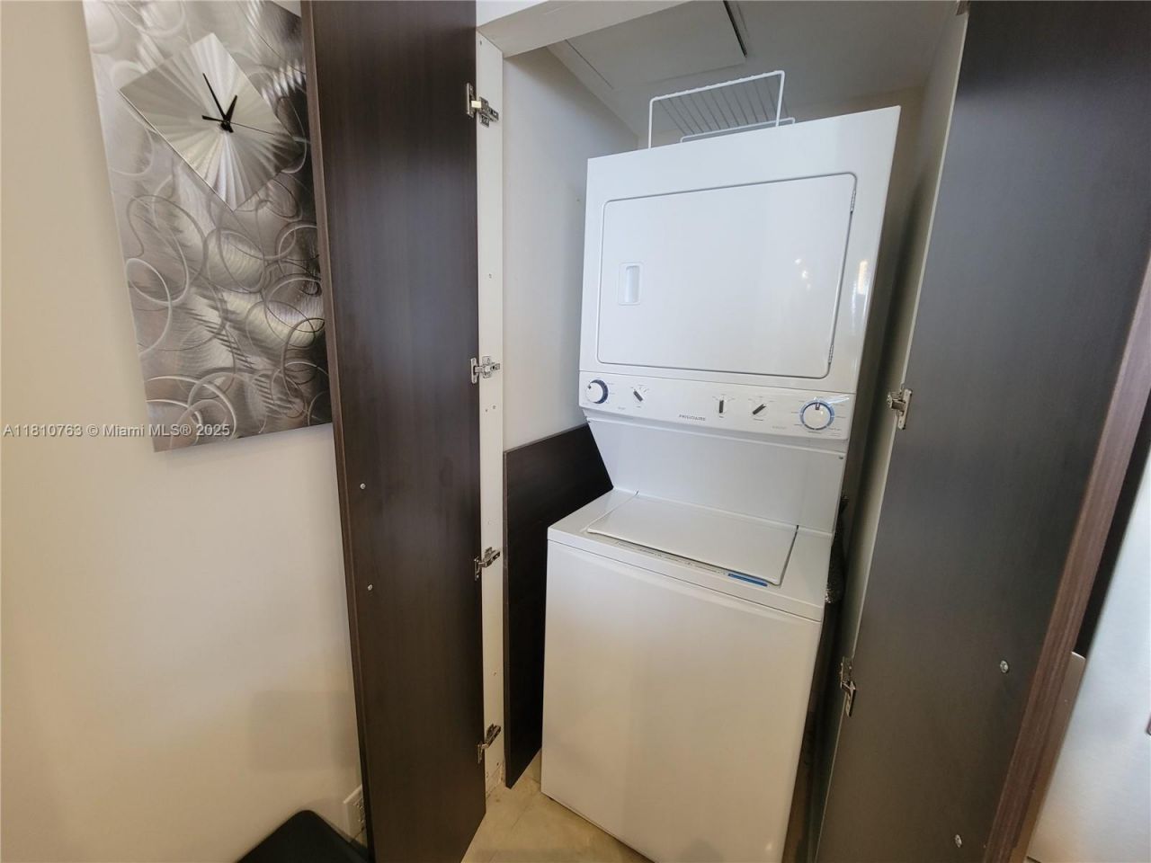 1830 S Ocean Dr, Unit 2312, Hallandale Beach, FL 33009 Photo