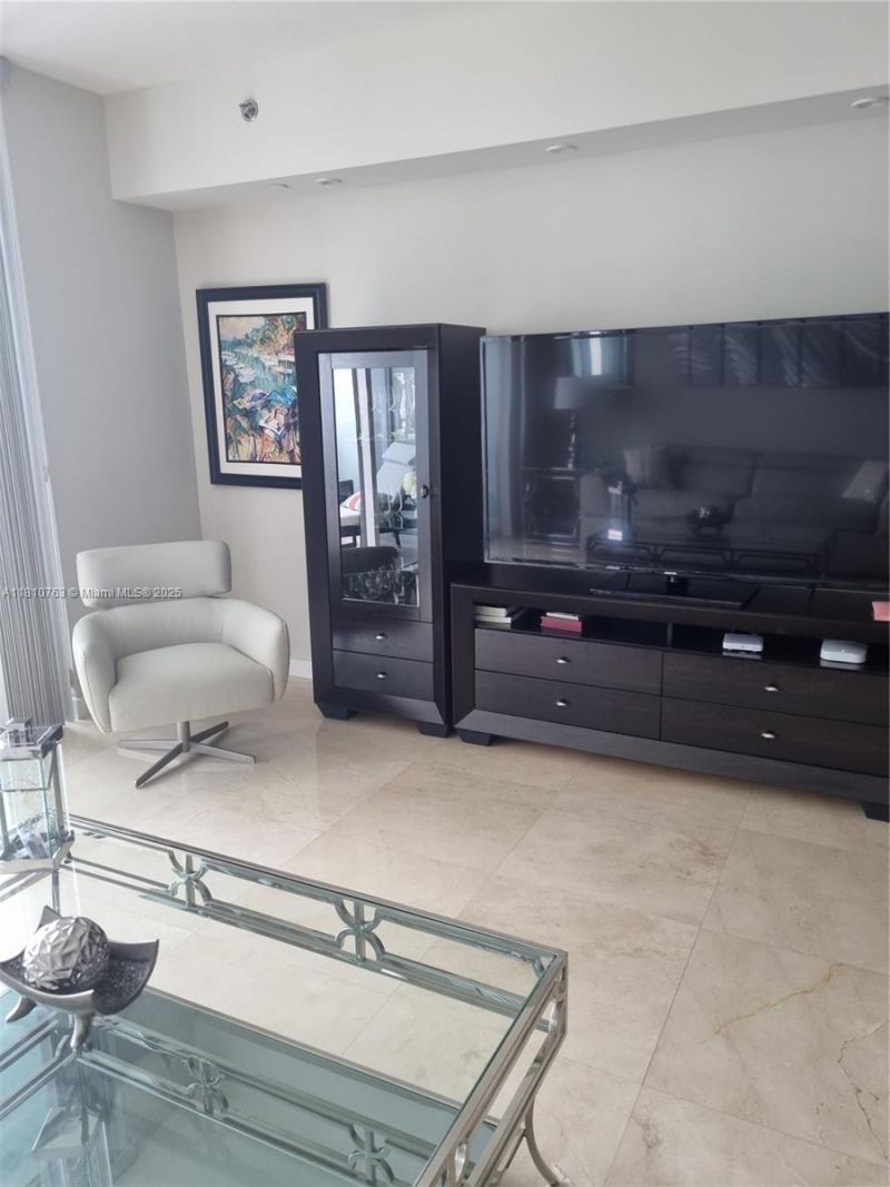 1830 S Ocean Dr, Unit 2312, Hallandale Beach, FL 33009 Photo