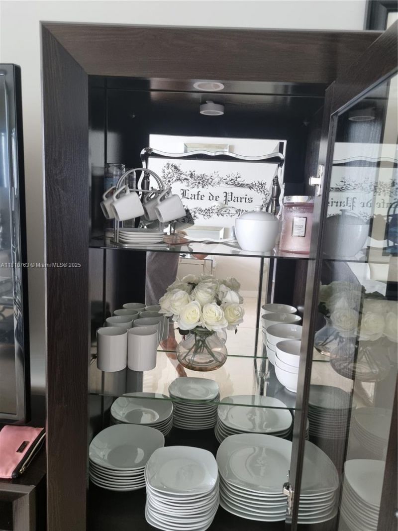 1830 S Ocean Dr, Unit 2312, Hallandale Beach, FL 33009 Photo