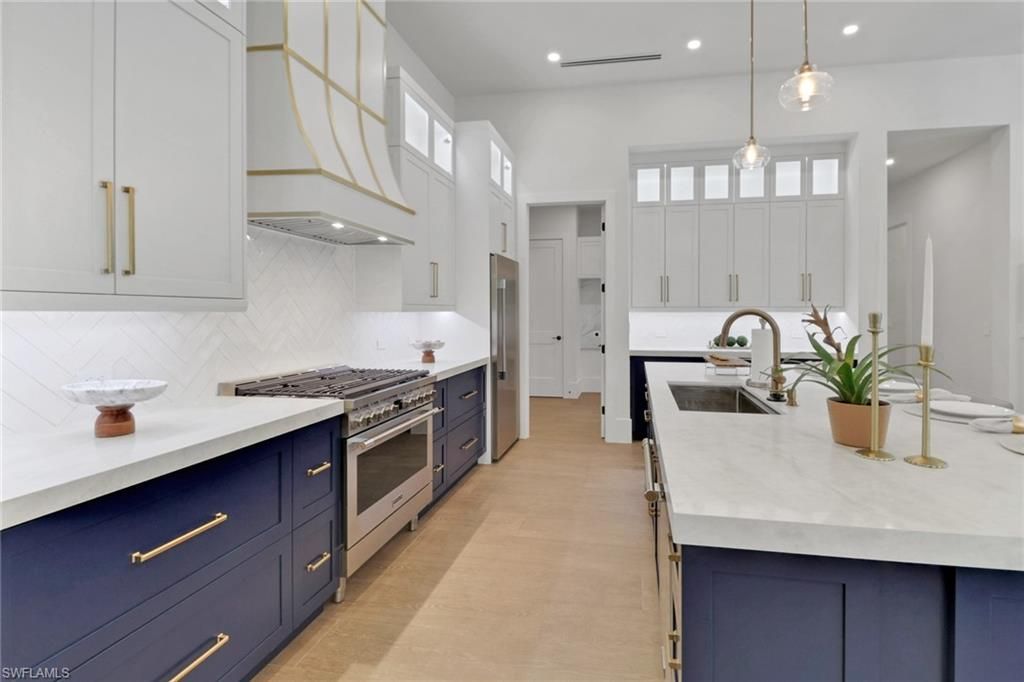 524 13th St Sw, Naples, FL 34117 Photo