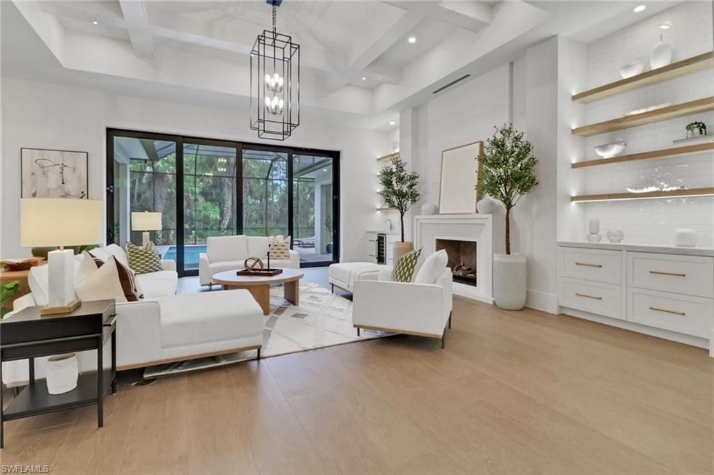 524 13th St Sw, Naples, FL 34117 Photo