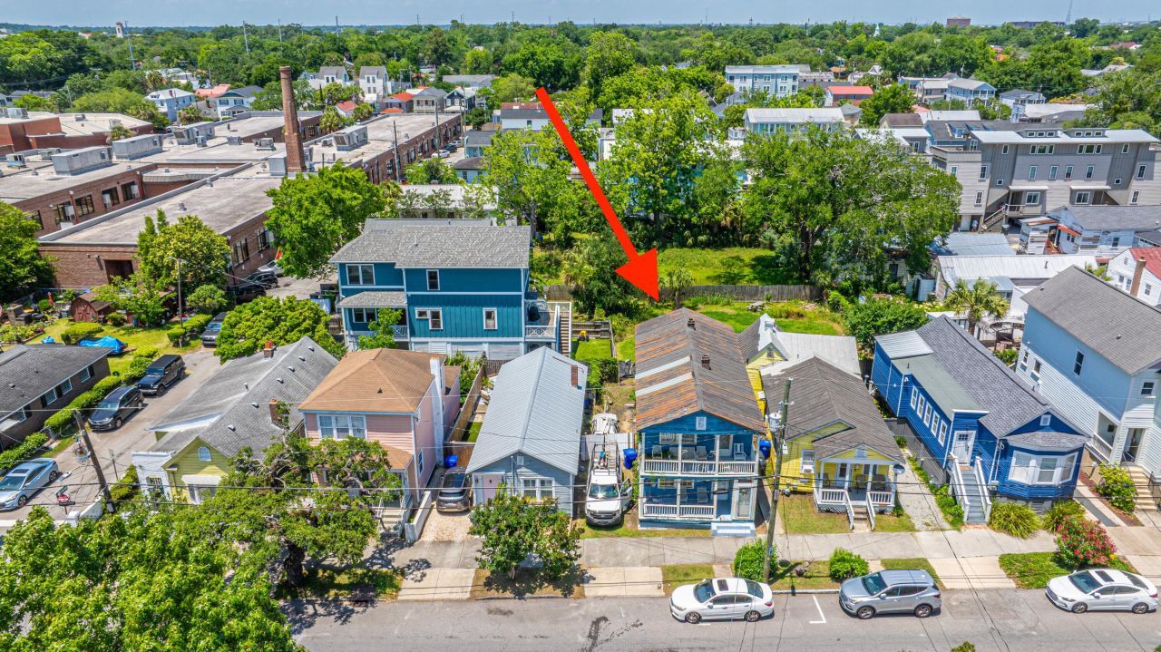 200 Fishburne Street Photo 33