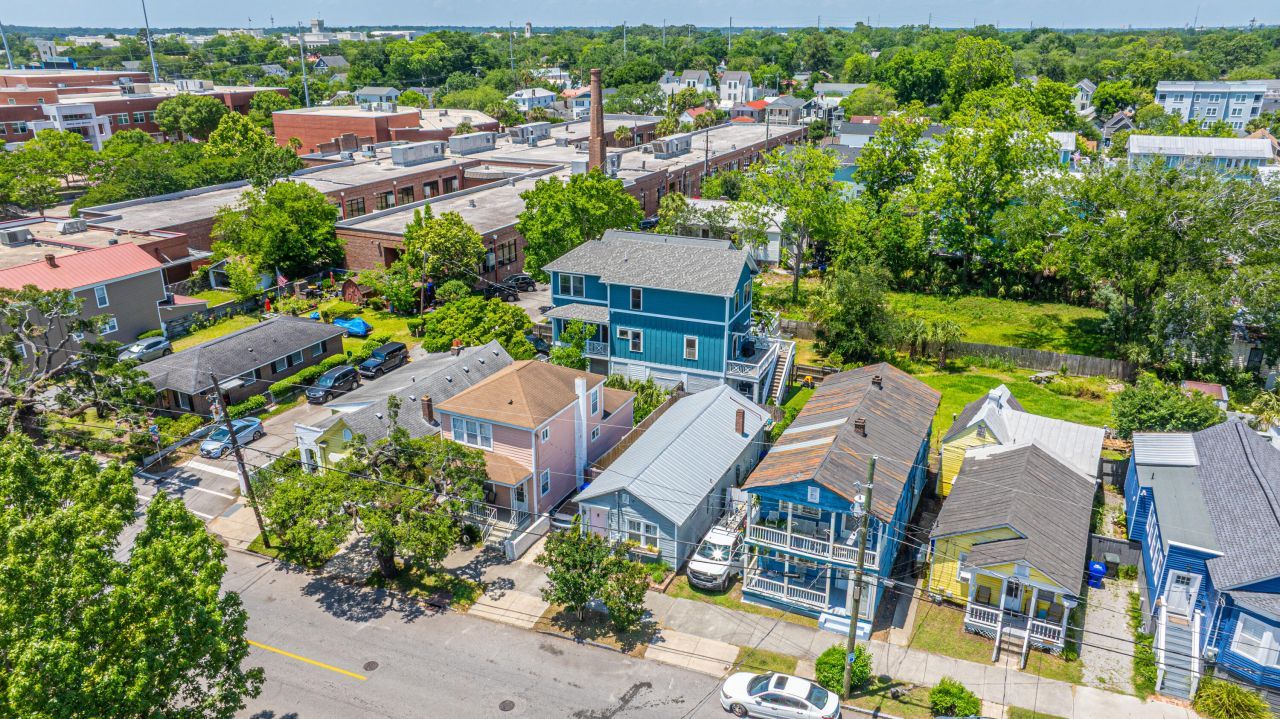 200 Fishburne Street Photo 35