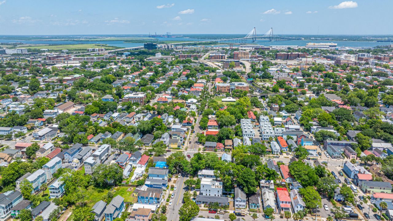 200 Fishburne Street Photo 49