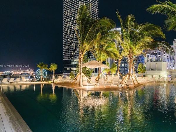 159 NE 6TH ST, Unit 3205, Miami, FL 33132