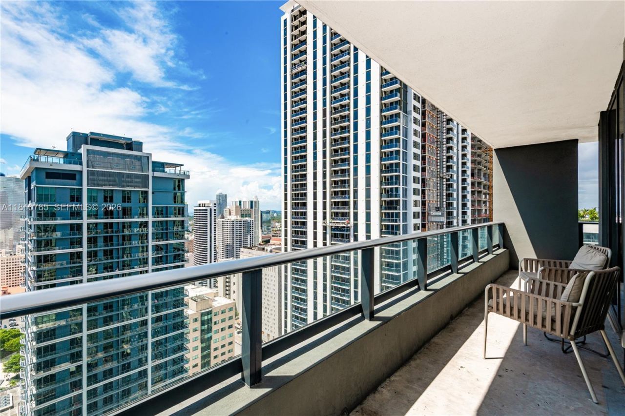 159 NE 6th St, Unit 3205, Miami, FL 33132 Photo