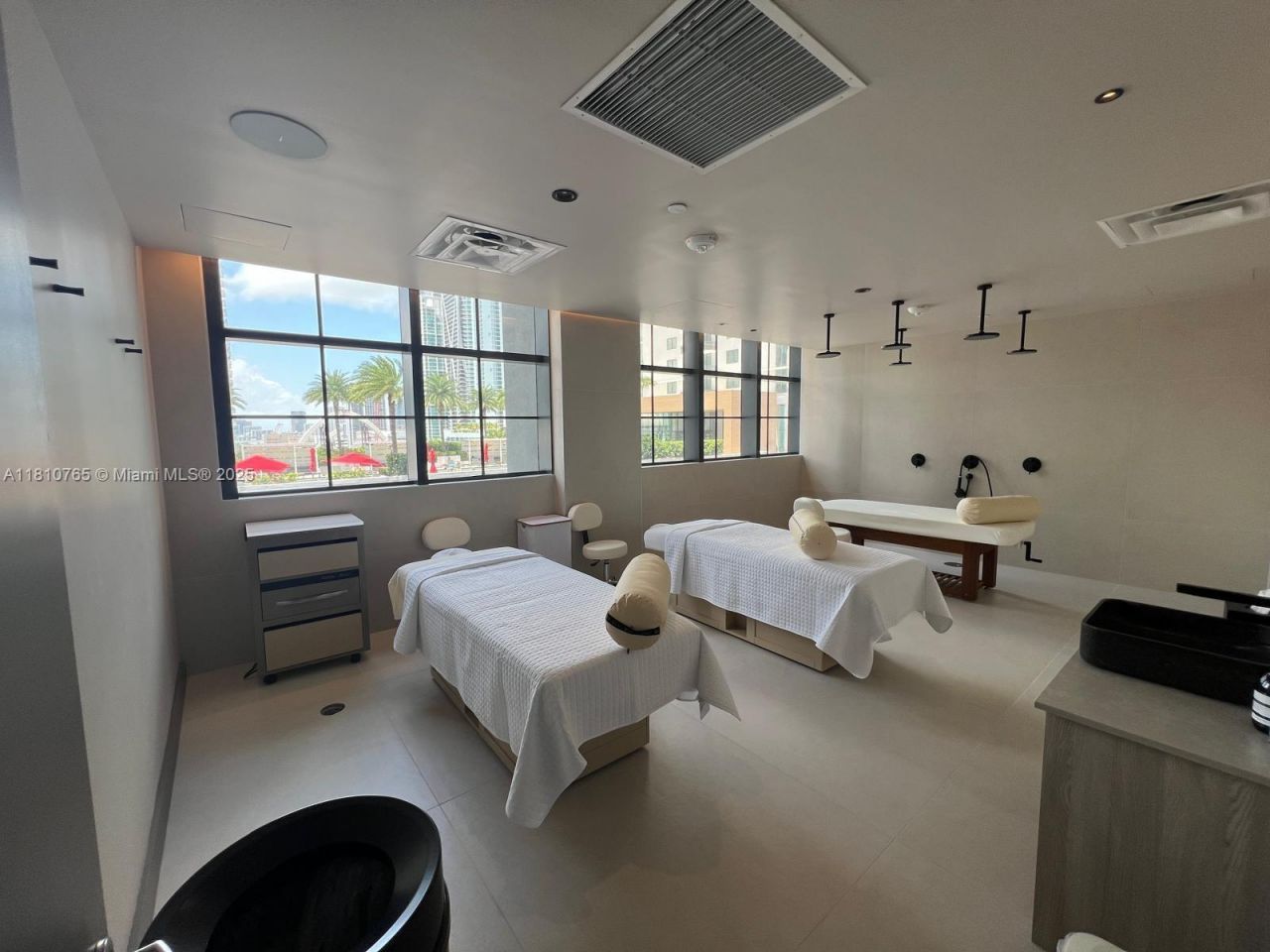 159 NE 6th St, Unit 3205, Miami, FL 33132 Photo