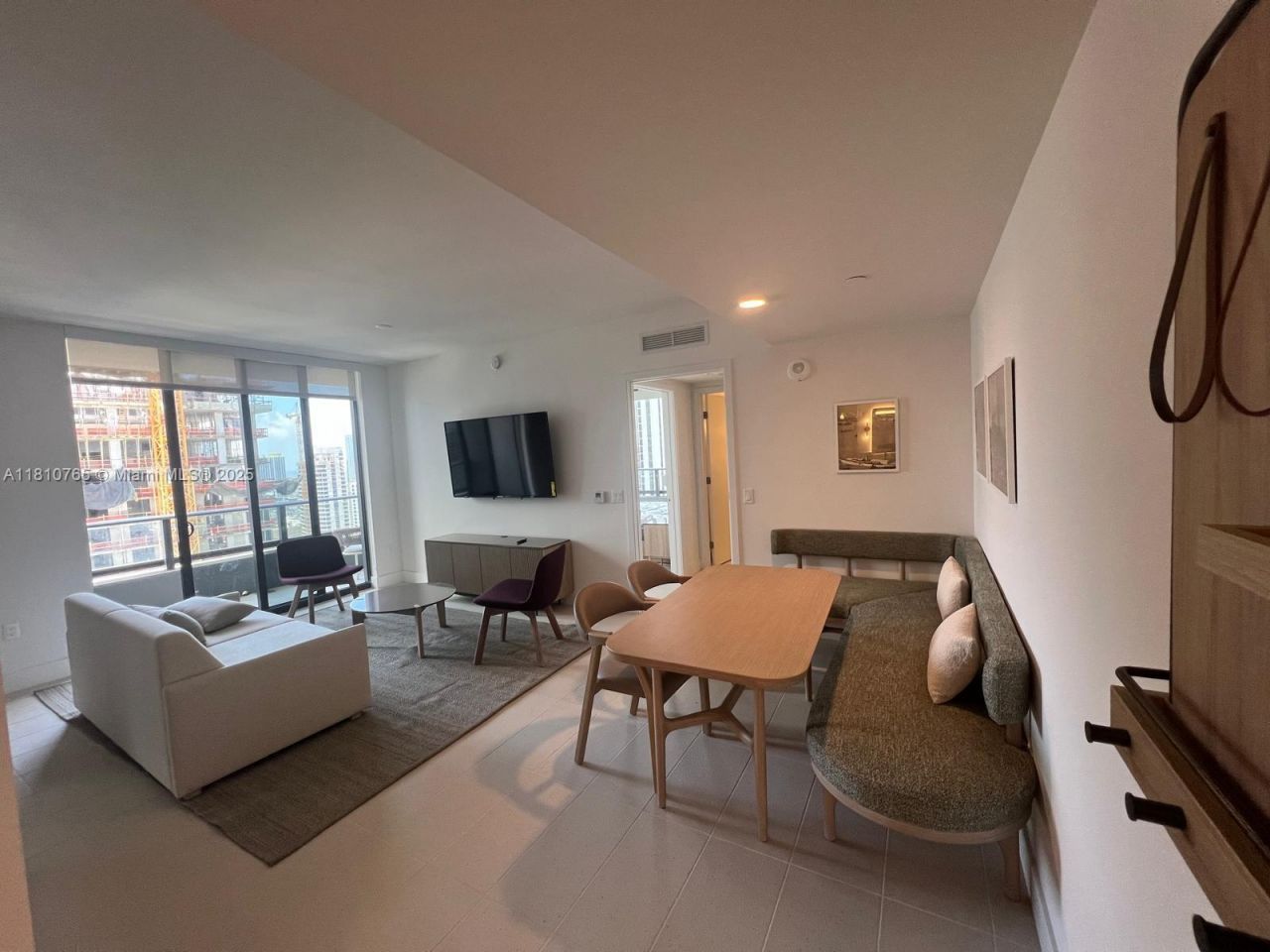 159 NE 6th St, Unit 3205, Miami, FL 33132 Photo