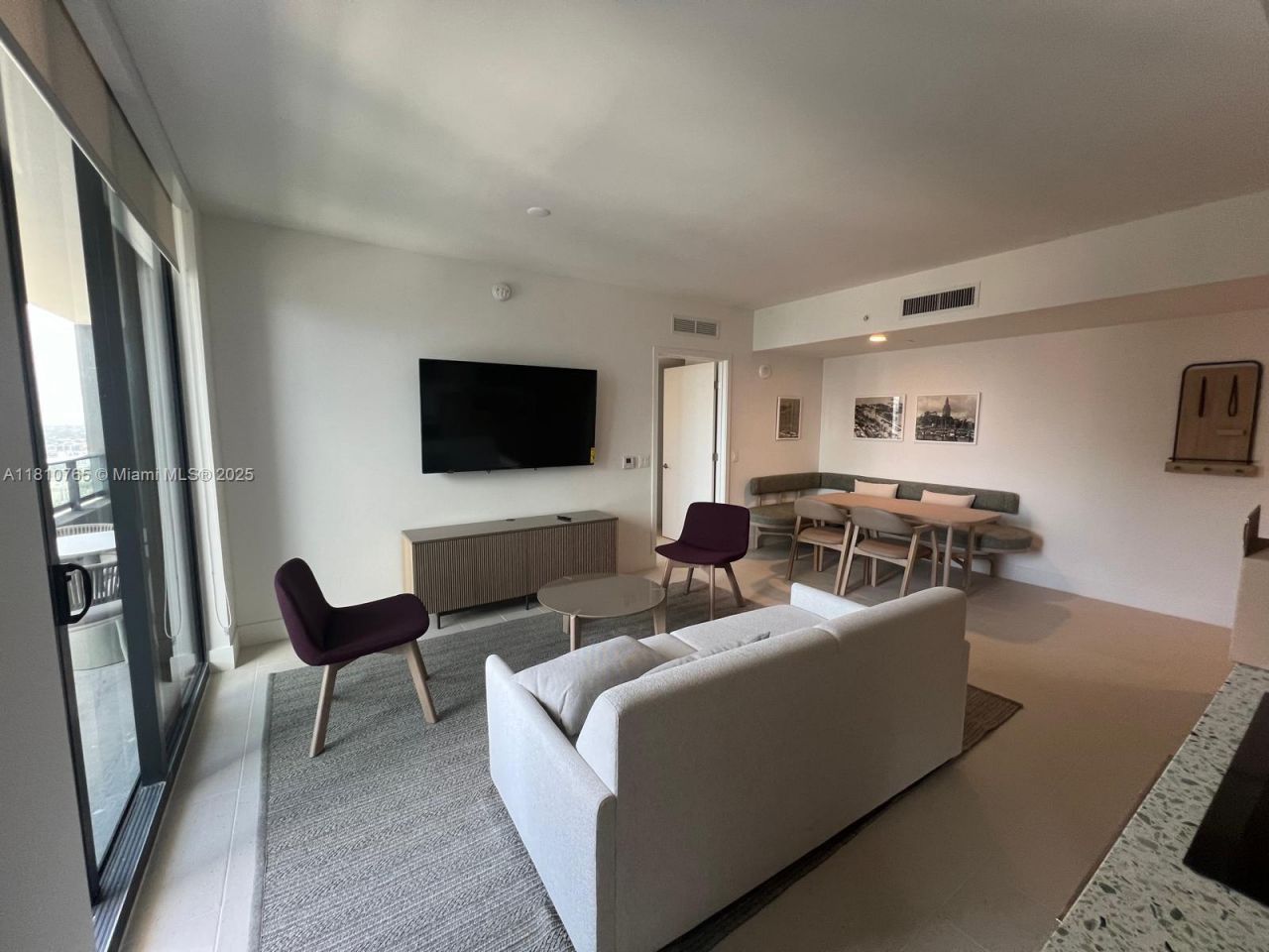 159 NE 6th St, Unit 3205, Miami, FL 33132 Photo