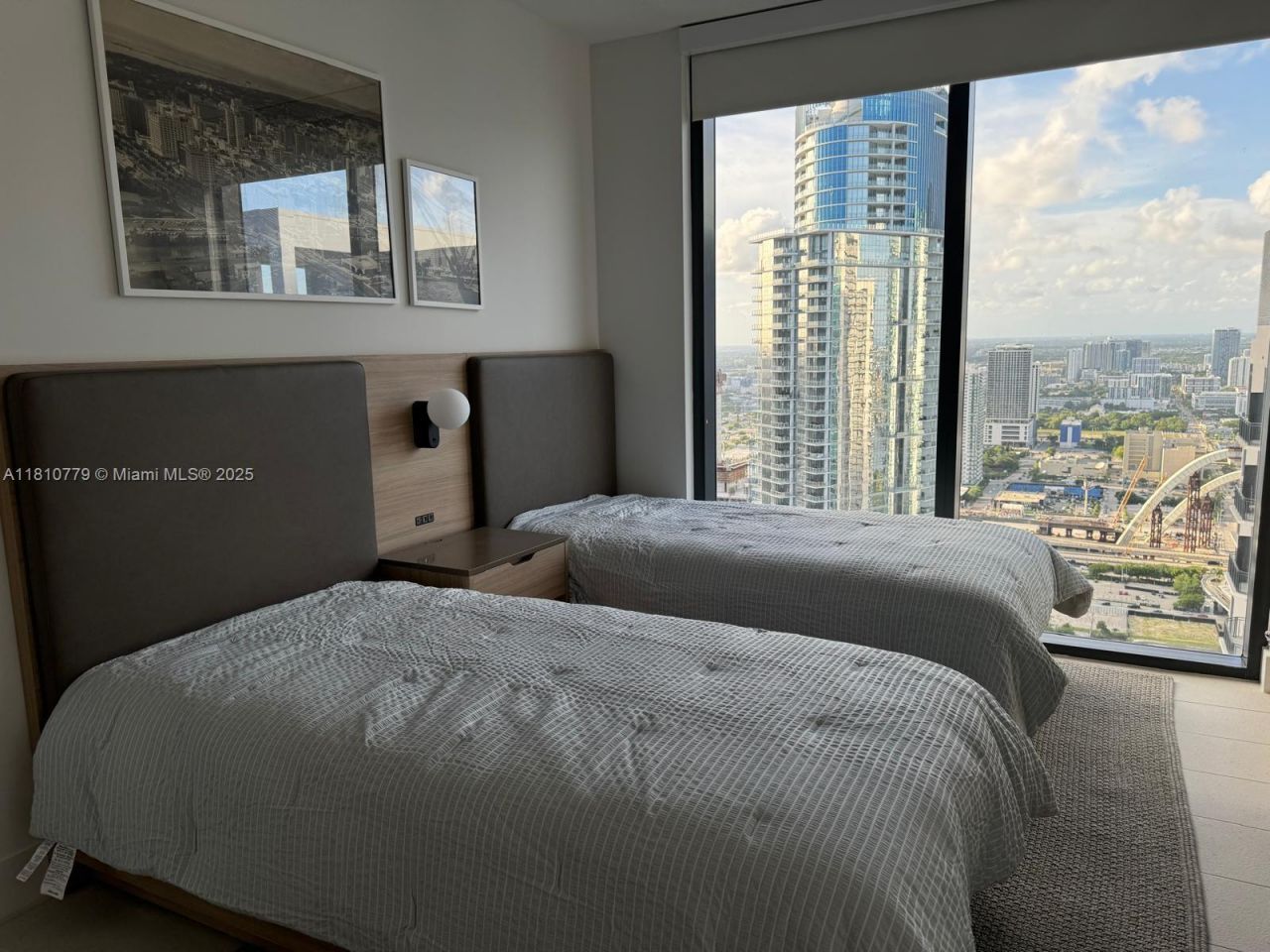 159 NE 6th St, Unit 4215, Miami, FL 33132 Photo