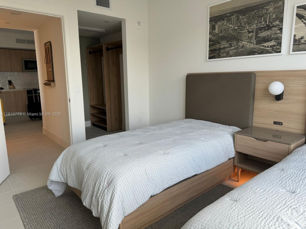 159 NE 6th St, Unit 4215, Miami, FL 33132 Photo