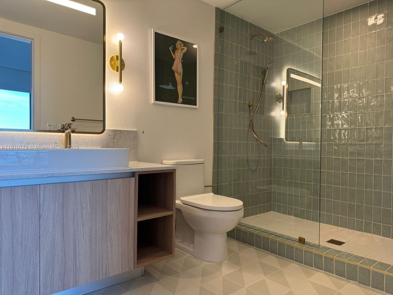 159 NE 6th St, Unit 4215, Miami, FL 33132 Photo