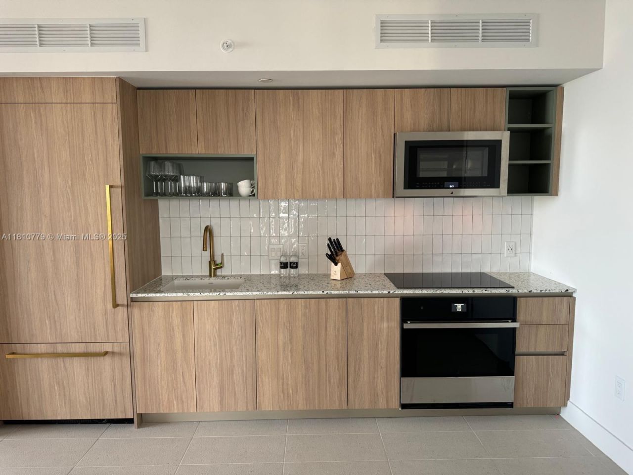 159 NE 6th St, Unit 4215, Miami, FL 33132 Photo