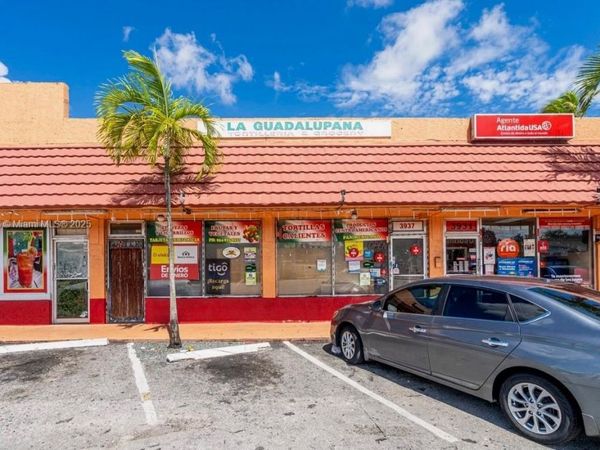 3937 Davie Blvd, Fort Lauderdale, FL 33312