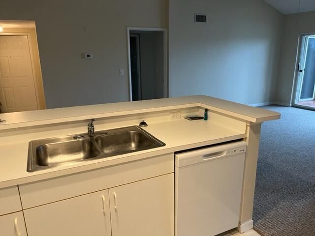 1590 S 42nd Circle, Unit 310, Vero Beach, FL 32967 Photo