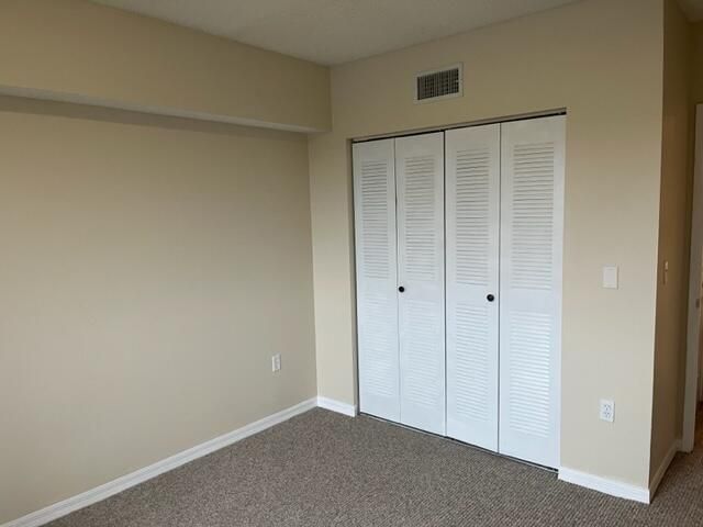 1590 S 42nd Circle, Unit 310, Vero Beach, FL 32967 Photo