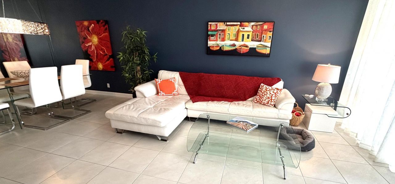 605 Oaks Drive, Unit 503, Pompano Beach, FL 33069 Photo