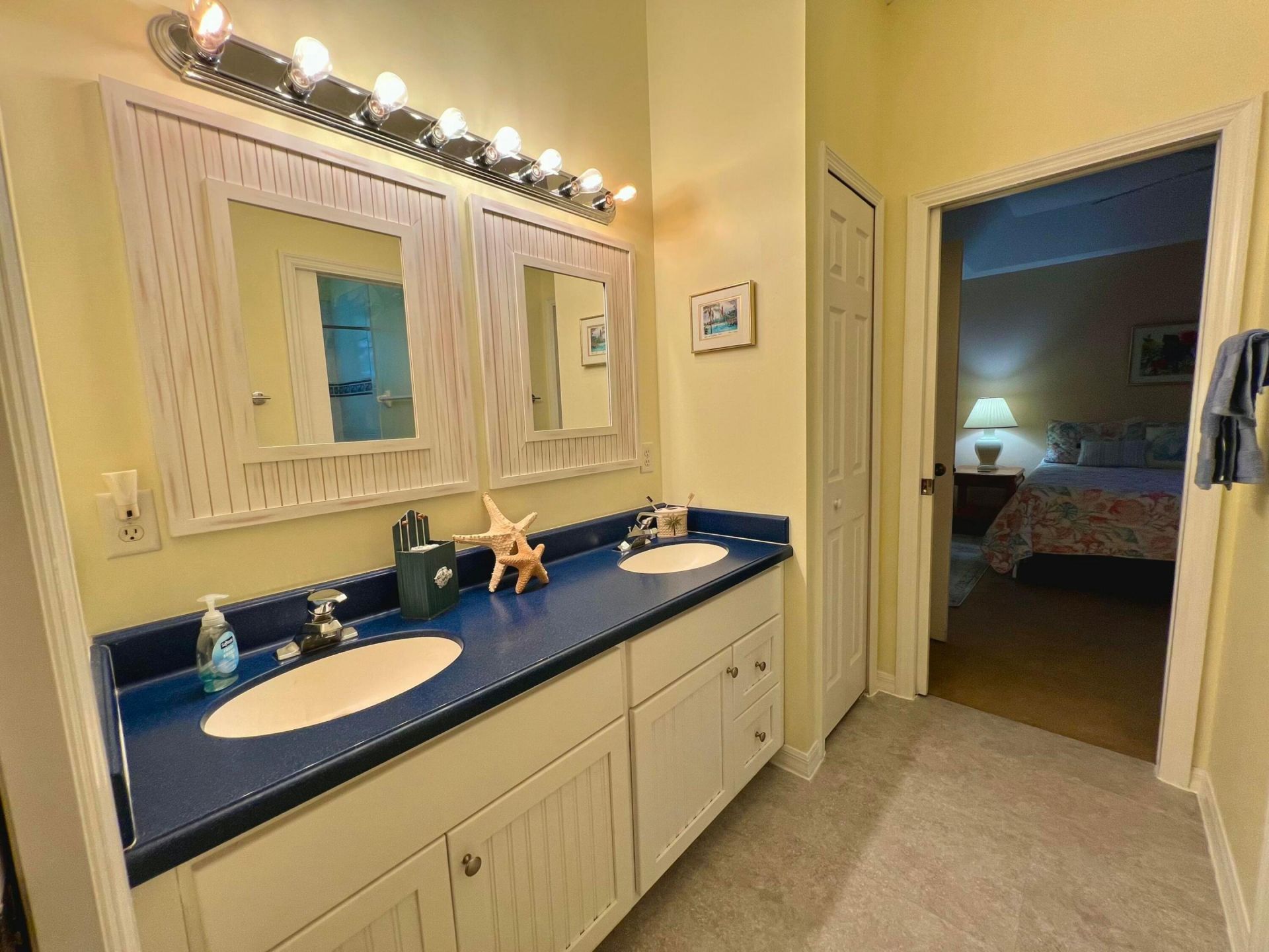 4292 SE Rainbows End, Stuart, FL 34997 Photo