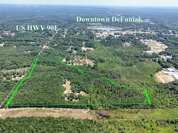 841 N 1St Street, DeFuniak Springs, FL 32433