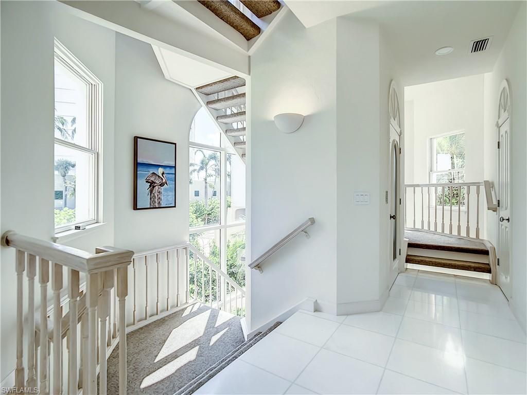 21 Casa Mar Ln, Unit 21, Naples, FL 34103 Photo