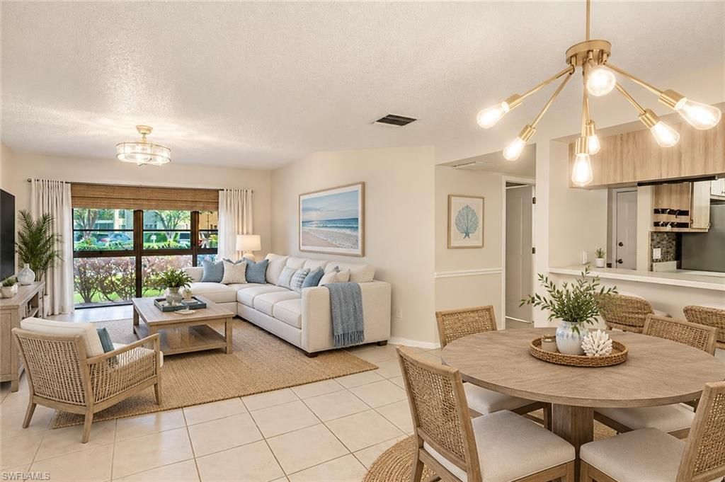 8061 S Woods Cir, Unit 4, Fort Myers, FL 33919 Photo