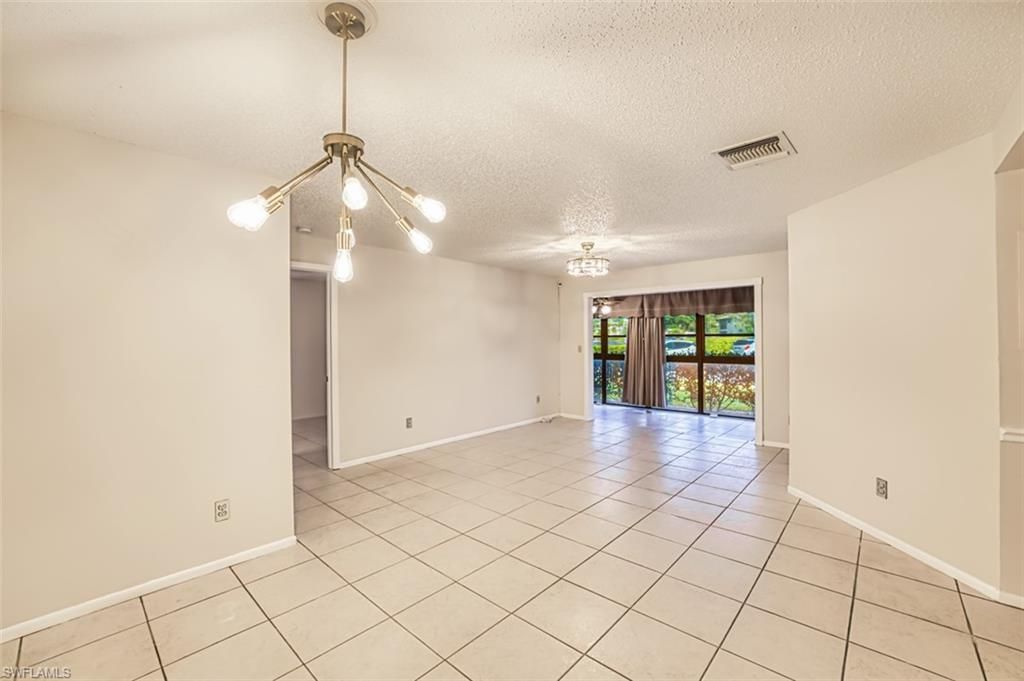 8061 S Woods Cir, Unit 4, Fort Myers, FL 33919 Photo