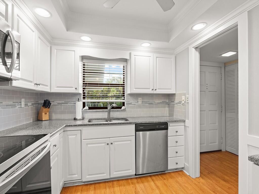 5300 Highway A1a, Unit 205, Indian River Shores, FL 32963 Photo