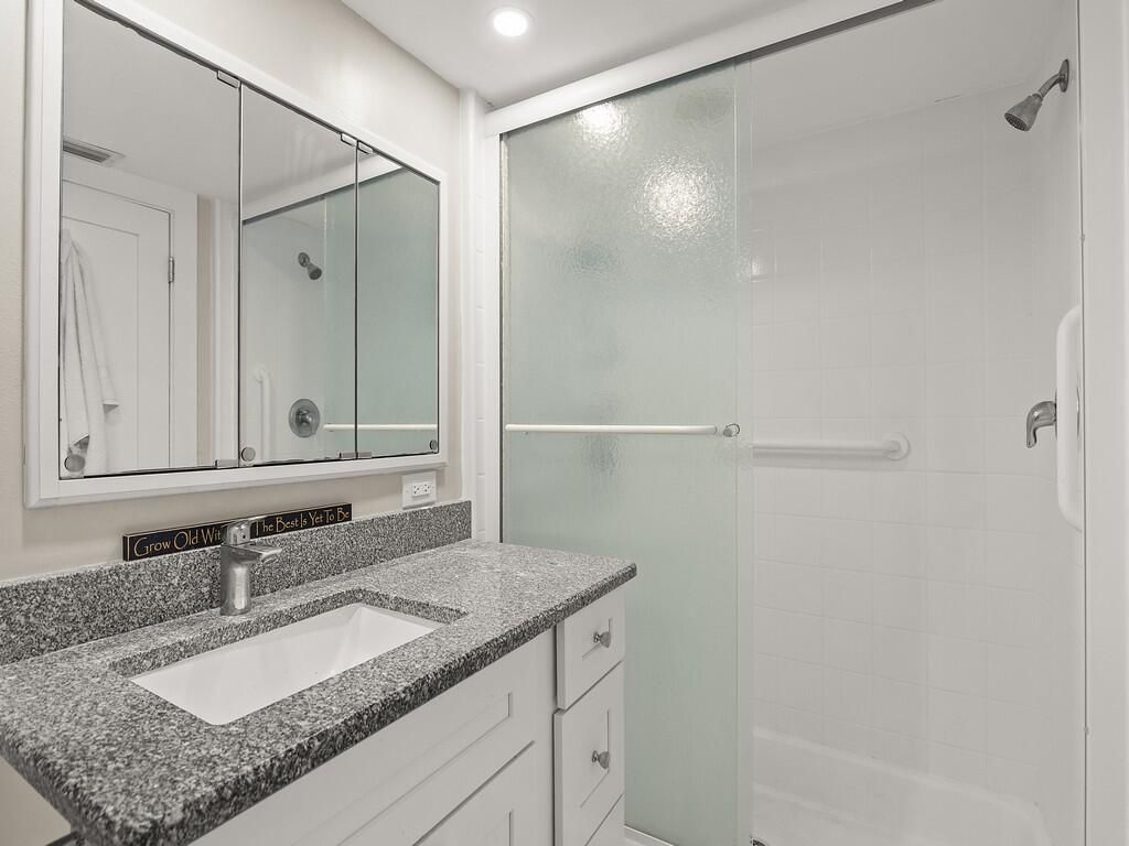 5300 Highway A1a, Unit 205, Indian River Shores, FL 32963 Photo