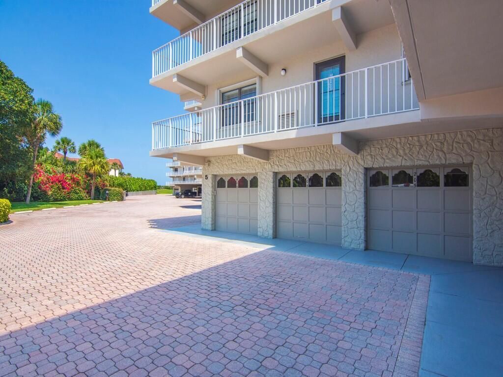 5300 Highway A1a, Unit 205, Indian River Shores, FL 32963 Photo