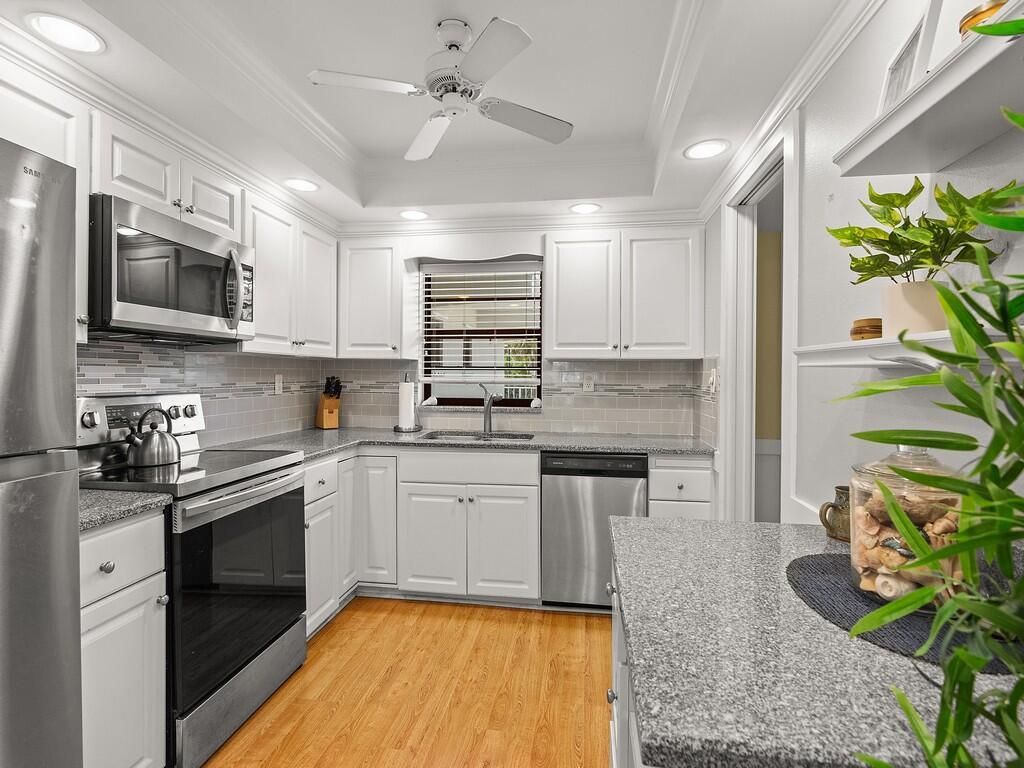 5300 Highway A1a, Unit 205, Indian River Shores, FL 32963 Photo