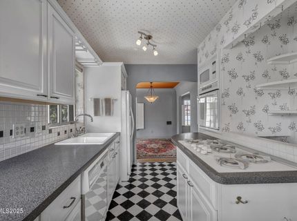 590 St Lawrence Avenue, Reno, NV 89509 Photo