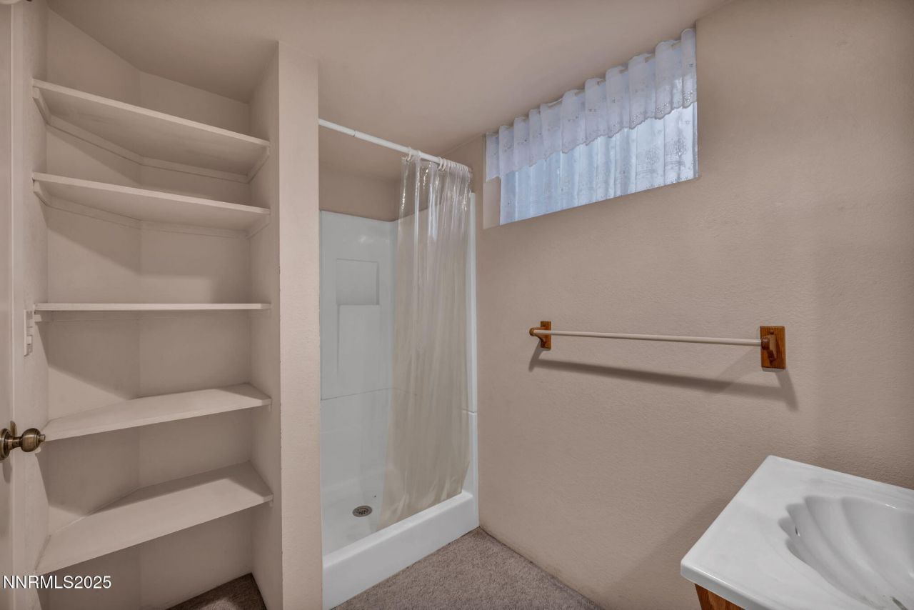 590 St Lawrence Avenue, Reno, NV 89509 Photo