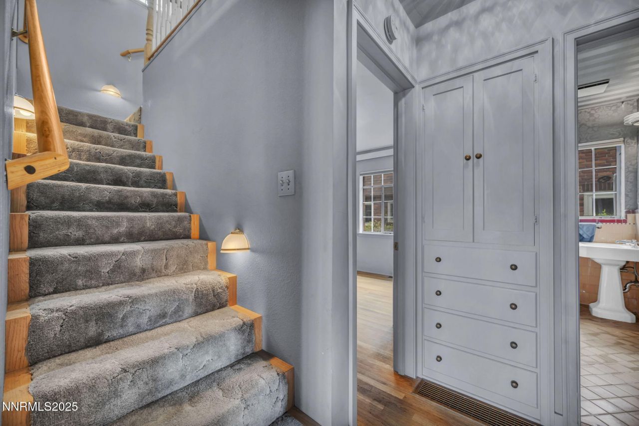 590 St Lawrence Avenue, Reno, NV 89509 Photo