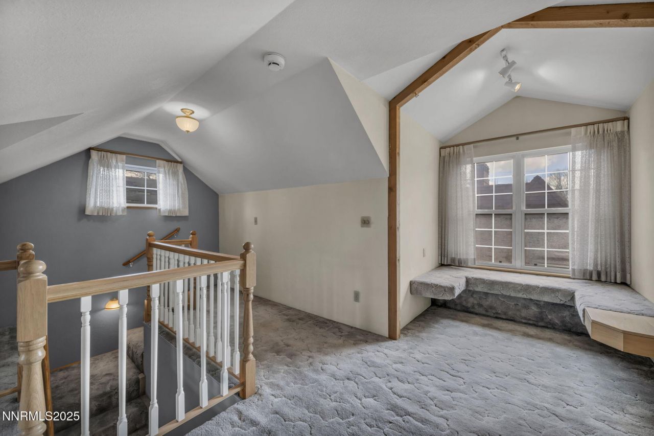 590 St Lawrence Avenue, Reno, NV 89509 Photo