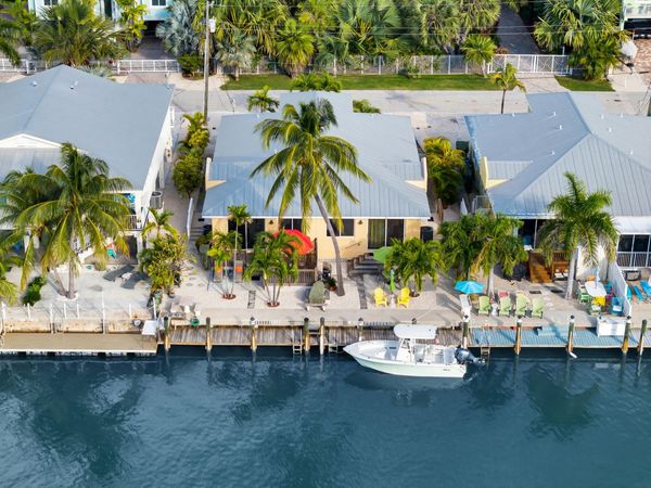 461 & 471 3rd Street, KEY COLONY, FL 33051