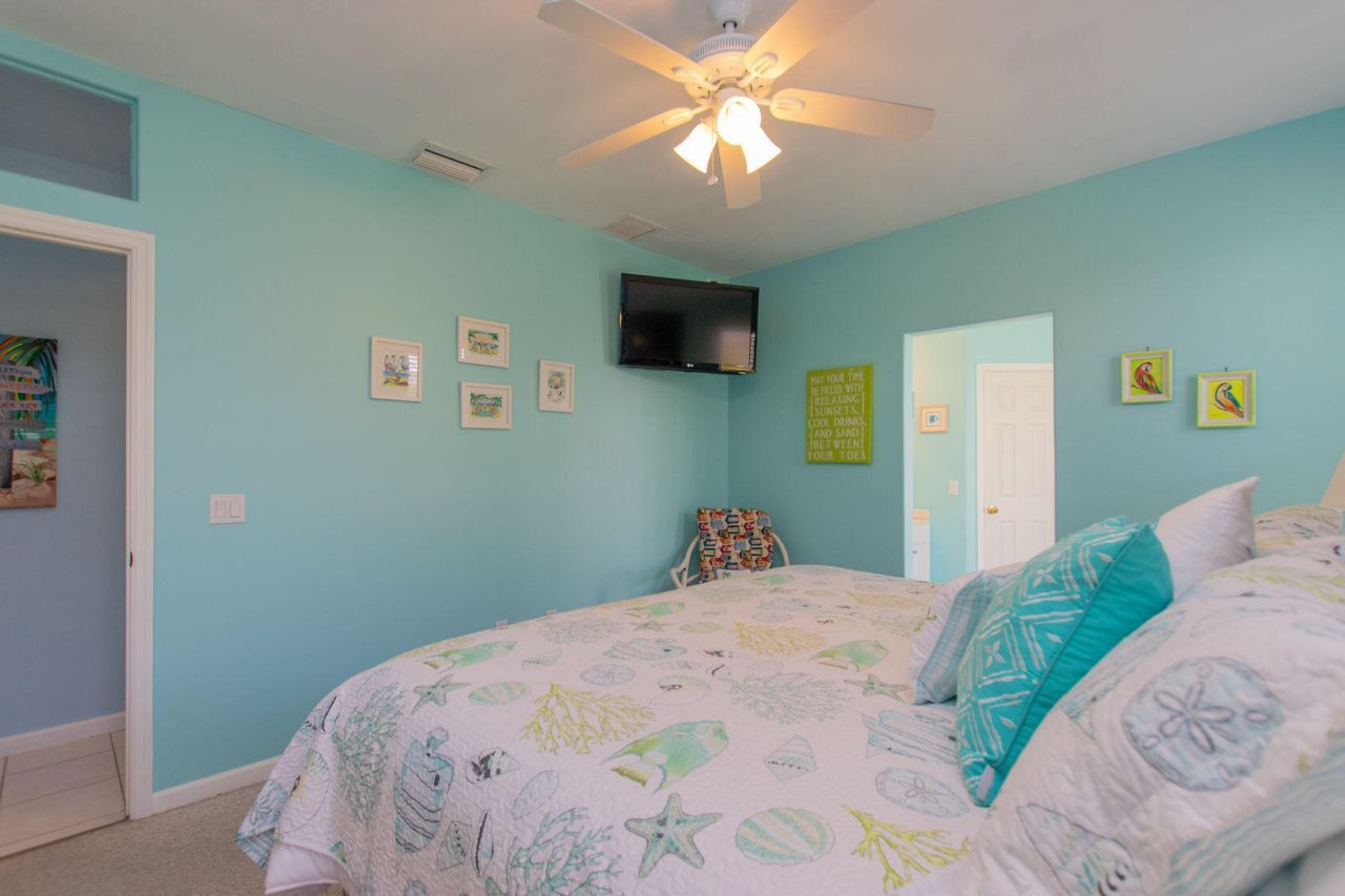 461 & 471 3rd Street, Key Colony, FL 33051 Photo