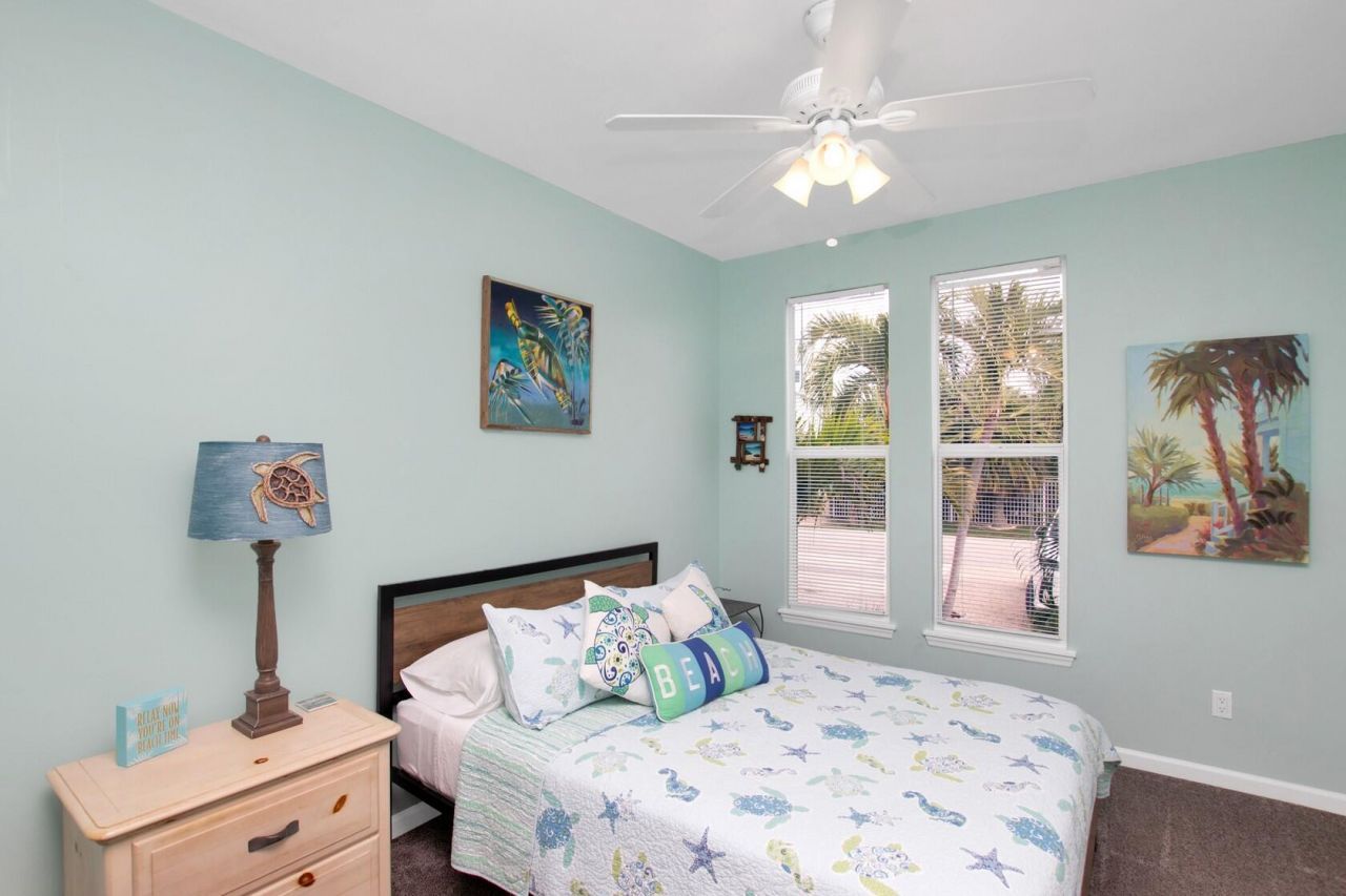 461 & 471 3rd Street, Key Colony, FL 33051 Photo